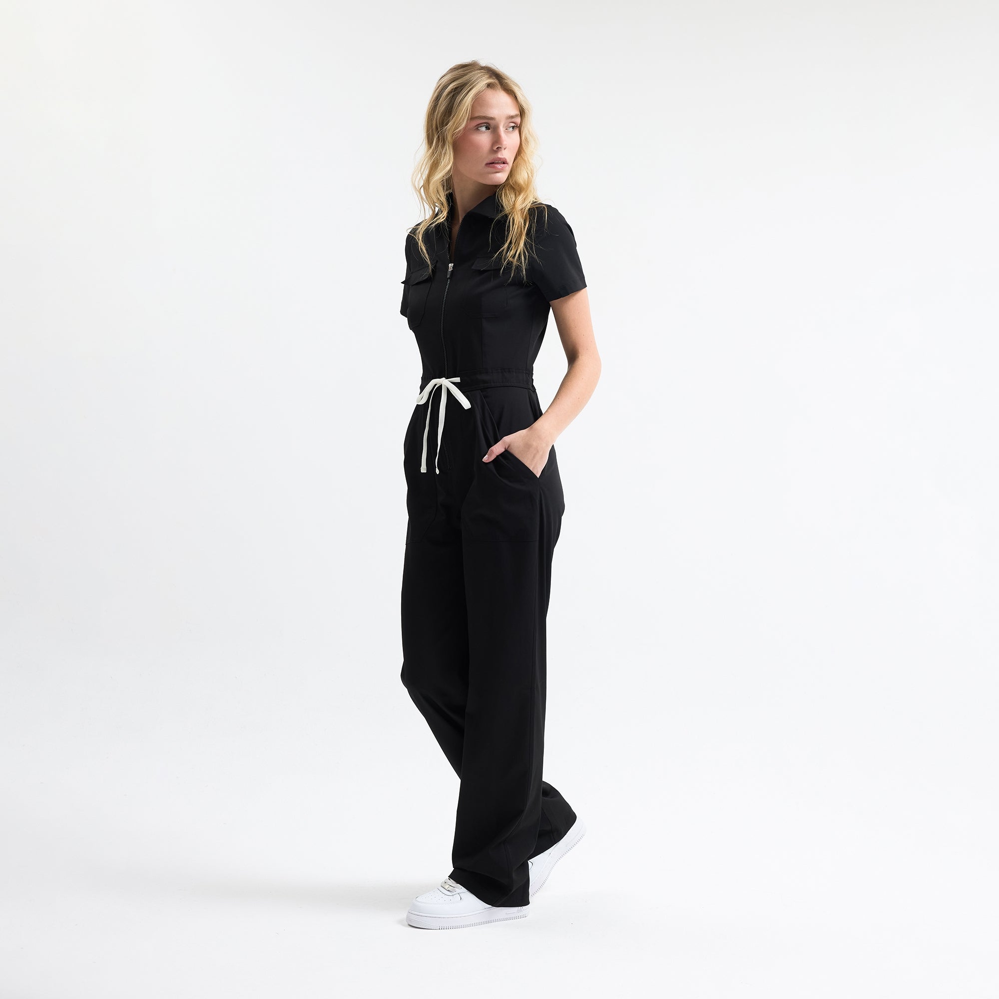 Serene Black Scrub Tulum